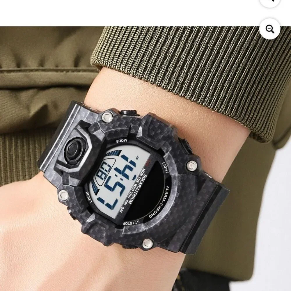 George Black Smartwatch with Digital Display